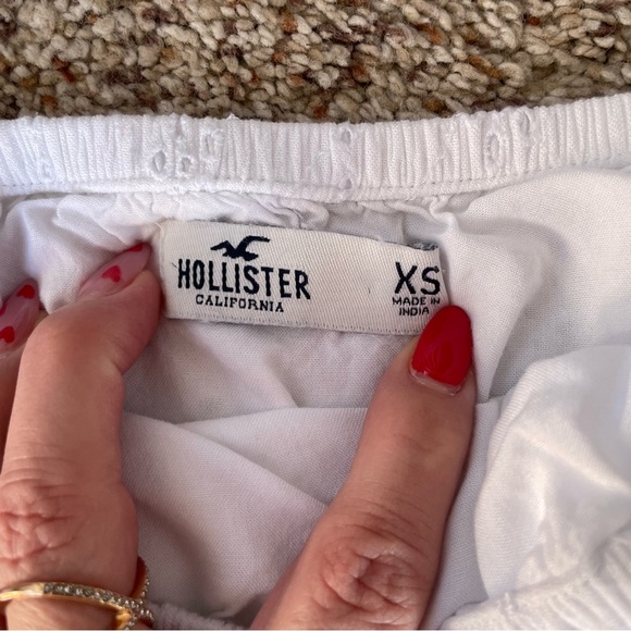 Hollister White Eyelet Girls Romper. Size XS - Picture 2 of 8